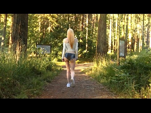 ❤️ Piękna kobieta porusza się powoli, nie naga wideo ❤️❌ Beautiful porn at us ️❤